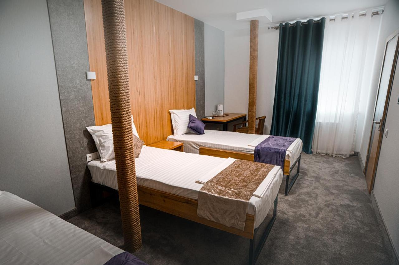 טשקנט Demure Hotel מראה חיצוני תמונה