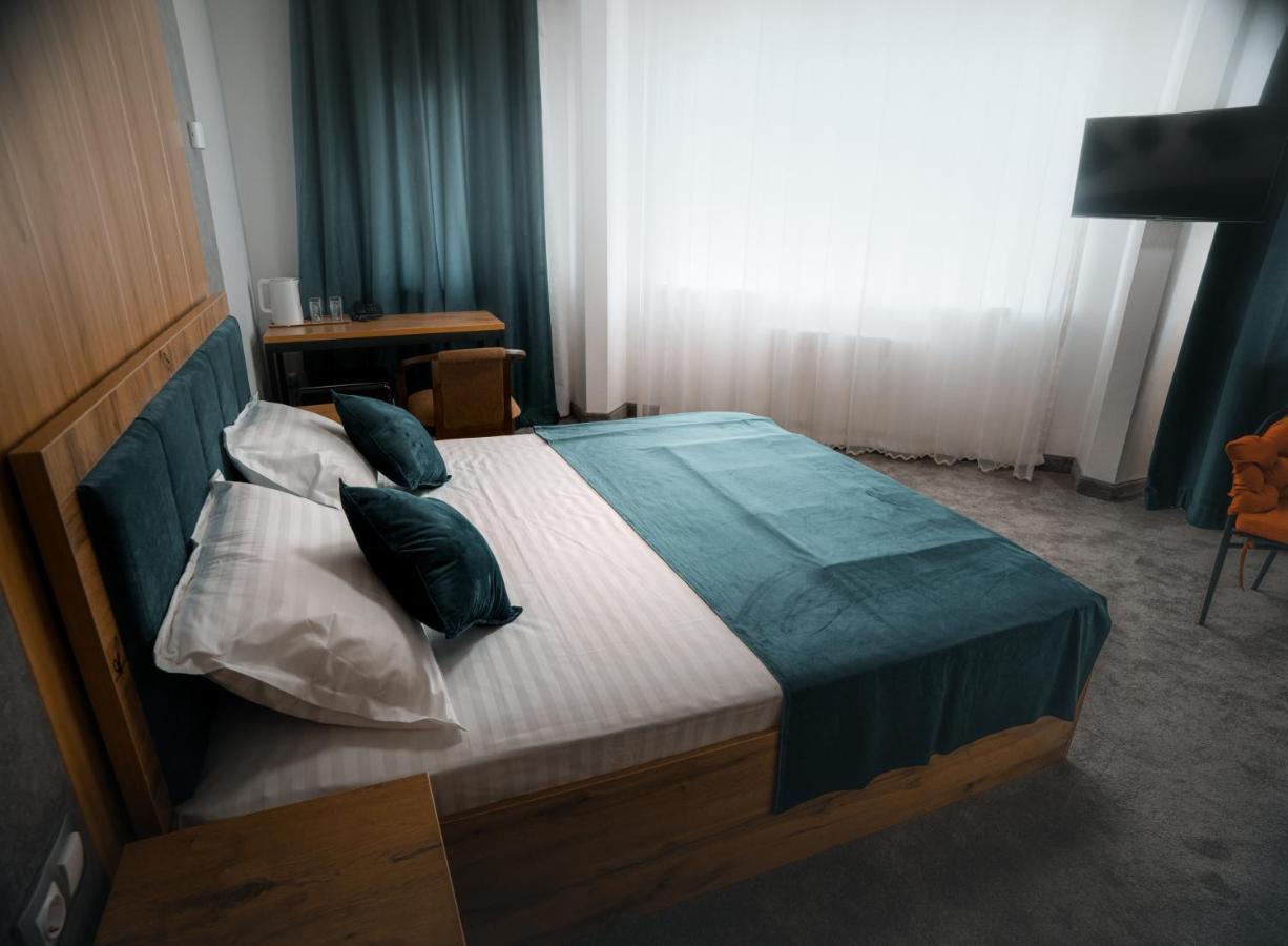 טשקנט Demure Hotel מראה חיצוני תמונה